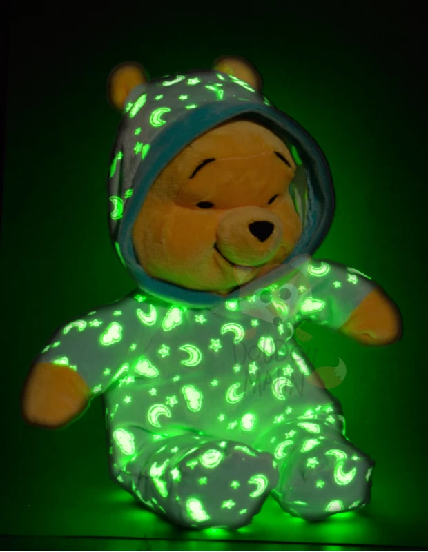 Disney Winnie L'ourson Peluche Luminescente Vert 30 Cm 2 Disney Winnie L'ourson Peluche Luminescente Vert 30 Cm – Image 2
